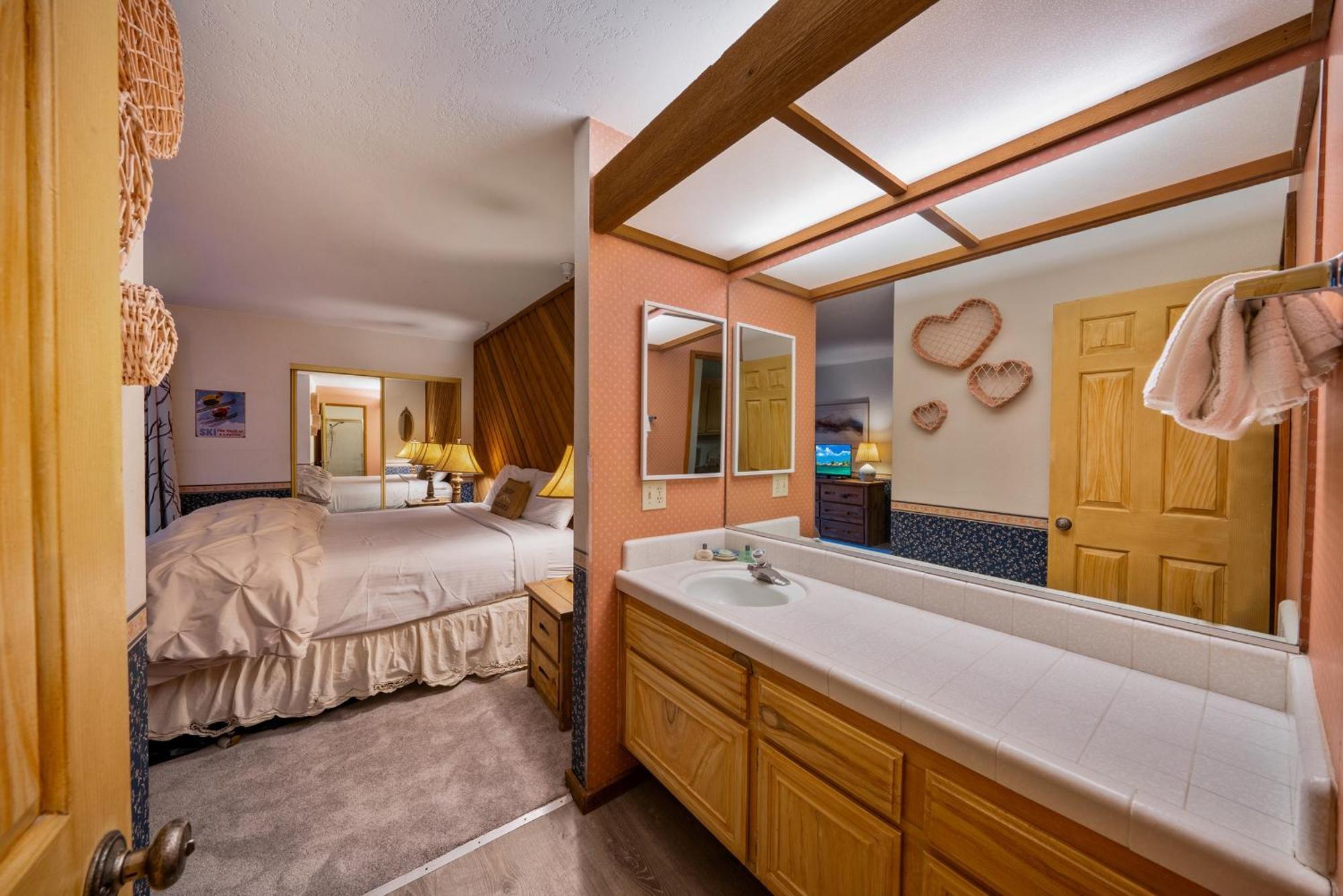 Aspen Creek By 101 Great Escapes * Mammoth Lakes