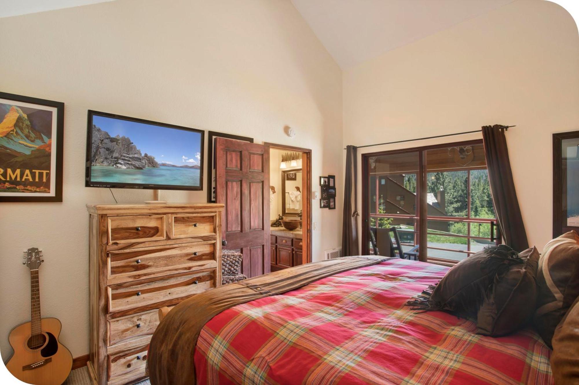 Aspen Creek By 101 Great Escapes